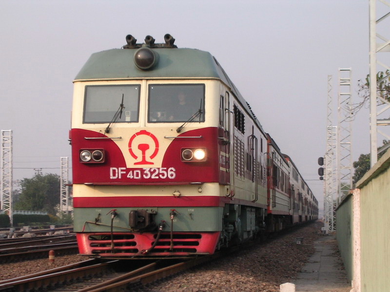 DF4D 3256.jpg